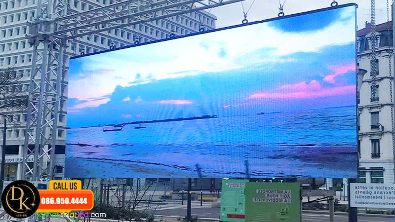 từ ngữ kỹ thuật thường gắn liền với màn hình led cho karaoke