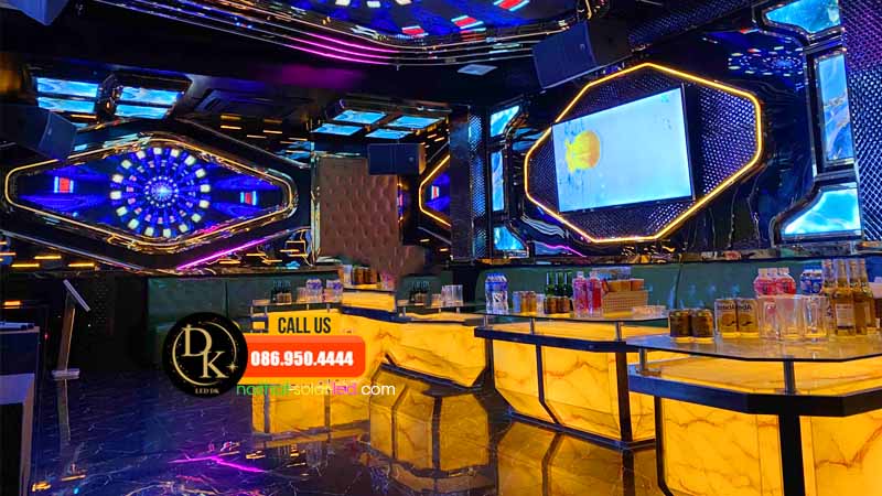 Nâng tầm không gian với dịch vụ thi công màn hình led quán karaoke tại hà nội