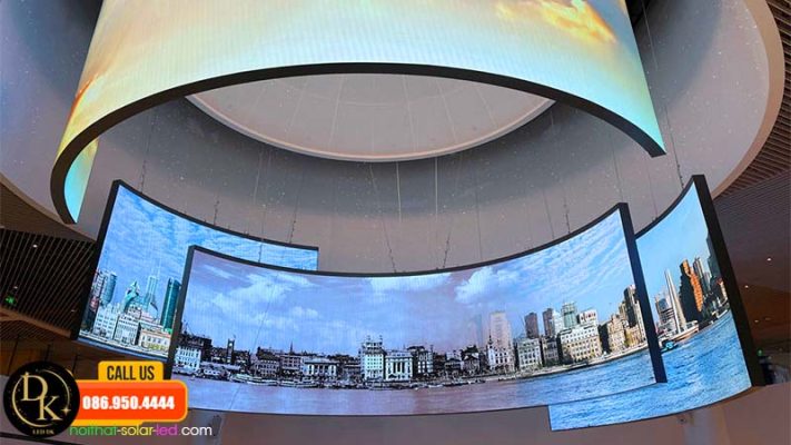 giải quyết khó khăn khi lắp màn hình led cong với hệ điều khiển