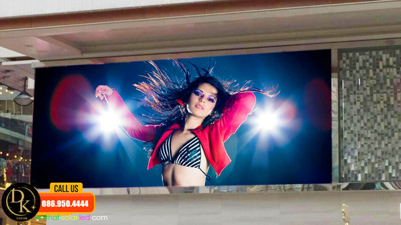 lắp đặt màn hình led cho quán karaoke cũng rất phổ biến