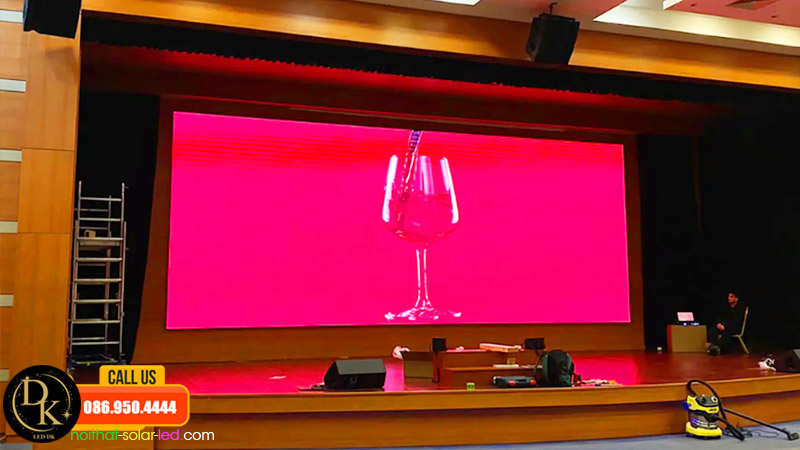thi công lắp đặt màn hình led hội trường rất cần thiết tại hà nội