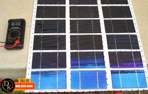 Gắn tấm cell để tạo bảng pin quang điện